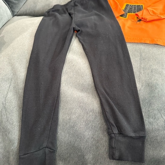 Carter’s Halloween Matching Set 3T and Ghostbusters tee - Picture 6 of 7